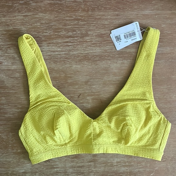 lululemon athletica Other - LULULEMON BIKINI TOP CALM TIDES IN SOLEIL